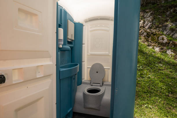 Best Portable toilet rental cost  in Wenatchee, WA