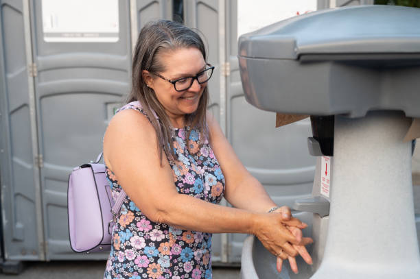 Best Best portable toilet rental  in Wenatchee, WA